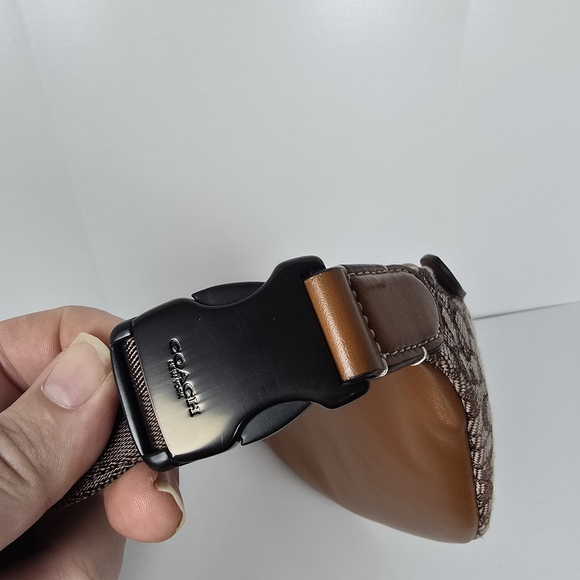 Coach Charter Belt Bag 7 in Micro Signature Jacquard - Picture 11 of 14